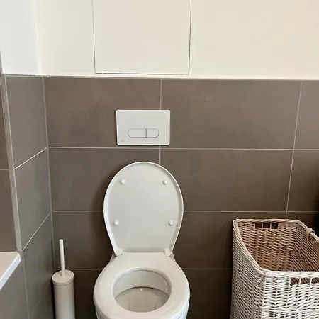 Contemporary Airport Retreat * Bratislava