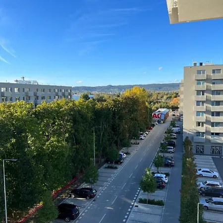 Contemporary Airport Retreat * Bratislava